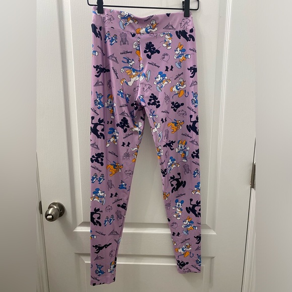 RunDisney Purple Leggings - Picture 4 of 7